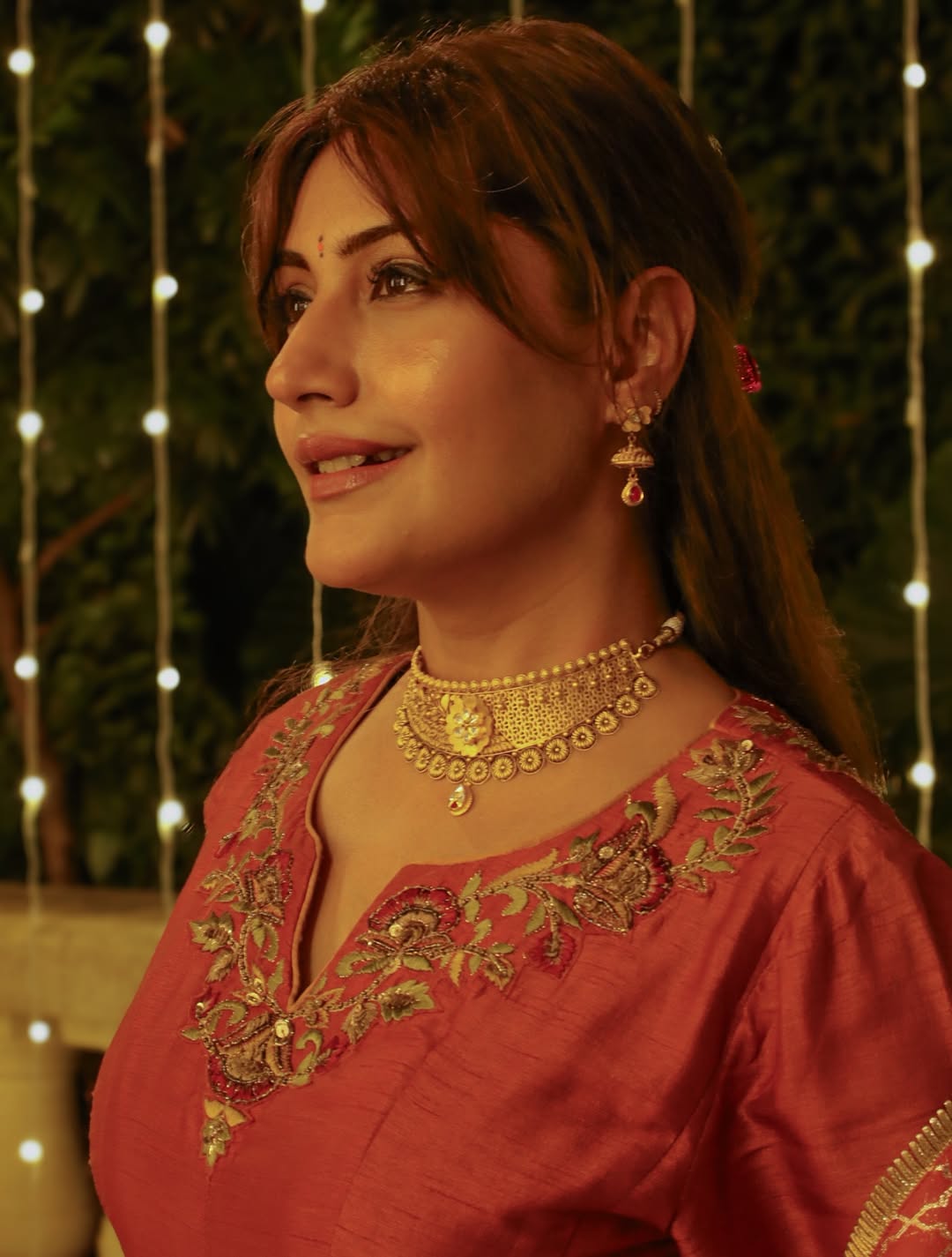 SURBHI CHANDNA IN KAAVYA RUST ANARKALI SET
