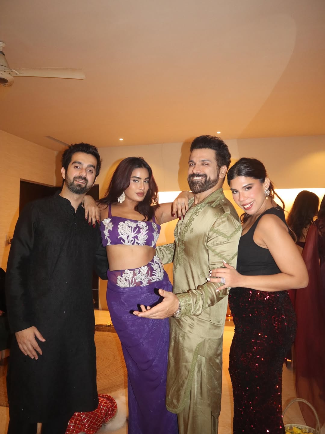 Ritwik In Faris Green Pathani Kurta Set