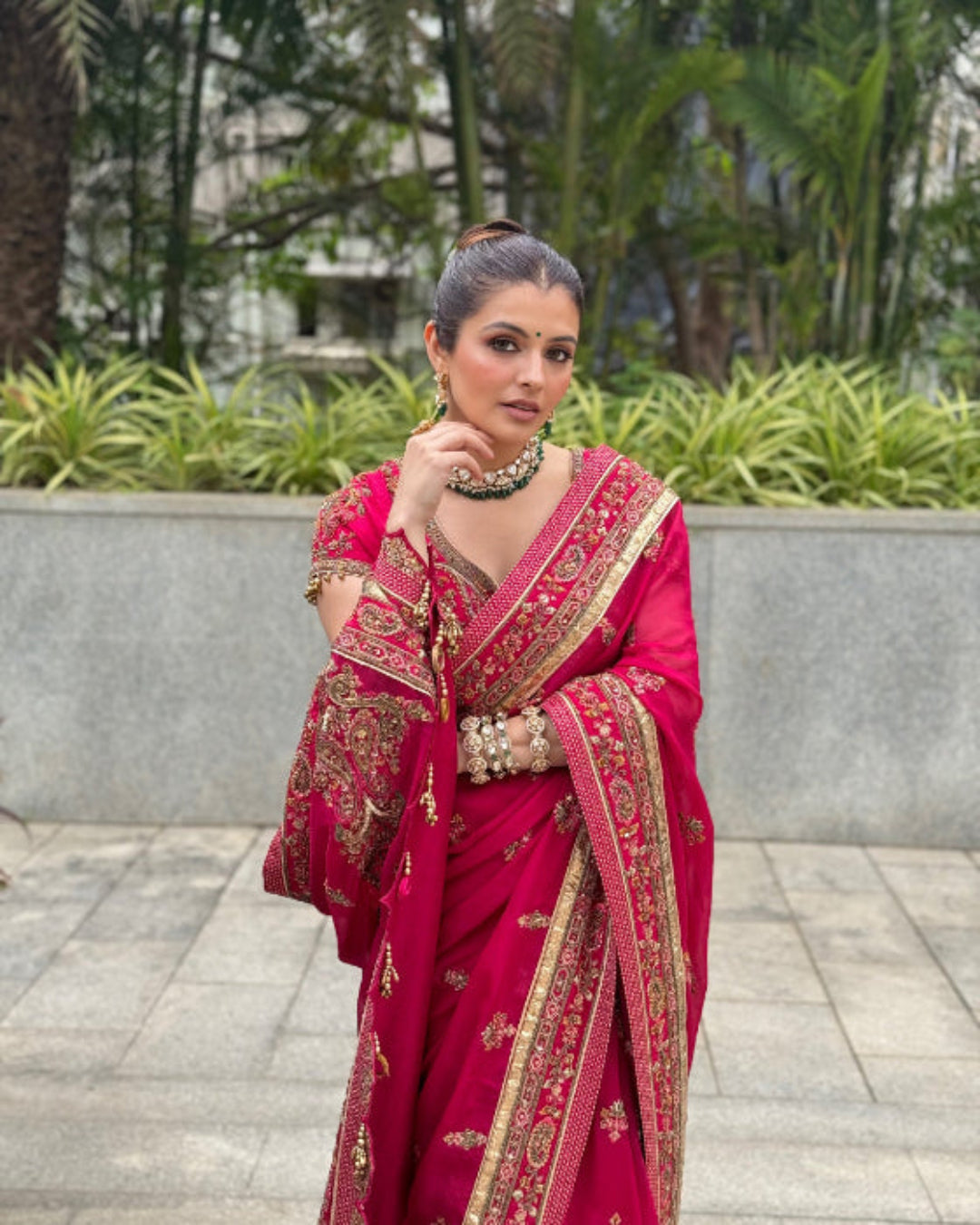 Natasha Luthra In Gauri Magenta Pink Saree