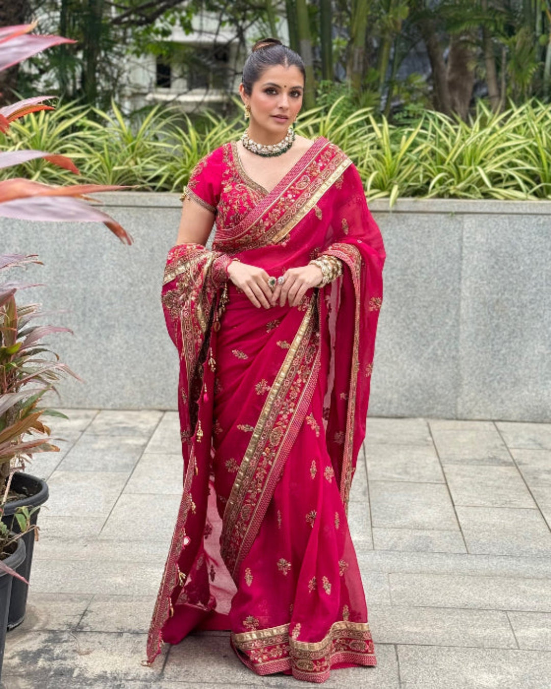 Natasha Luthra In Gauri Magenta Pink Saree