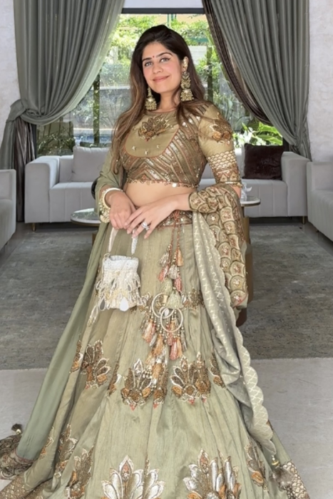 Mehal Kejriwal In Vatika Green Lehenga Set