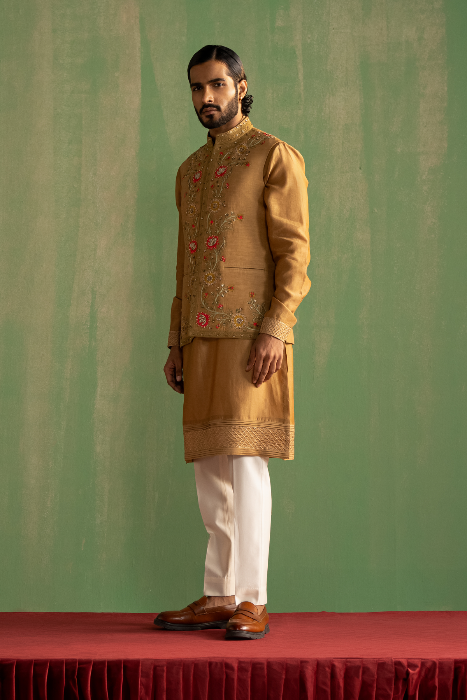 ADVAIT MUSTARD BUNDI SET