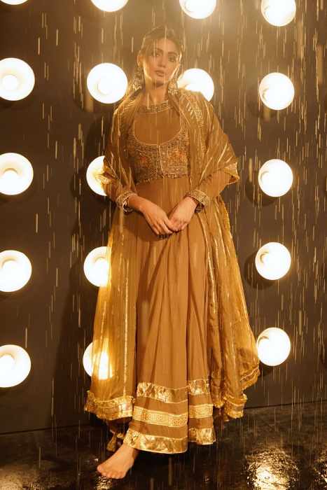 Sana Makbul In Bhavna Mustard Anarkali Set