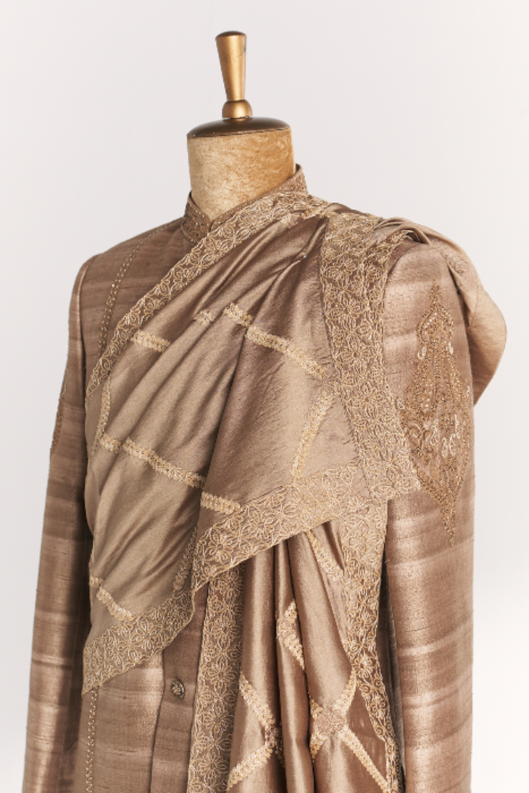 Kundan Grey Achkan Set