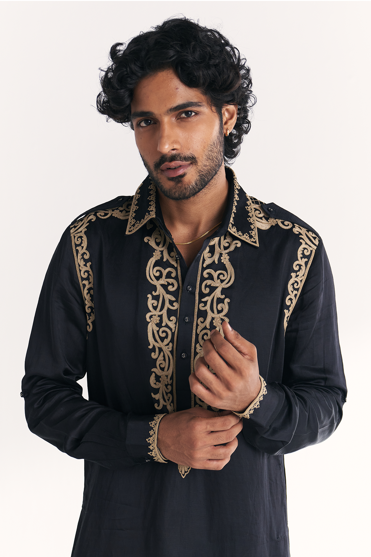 Karan Sharma In Wajad Black Pathani Kurta Set