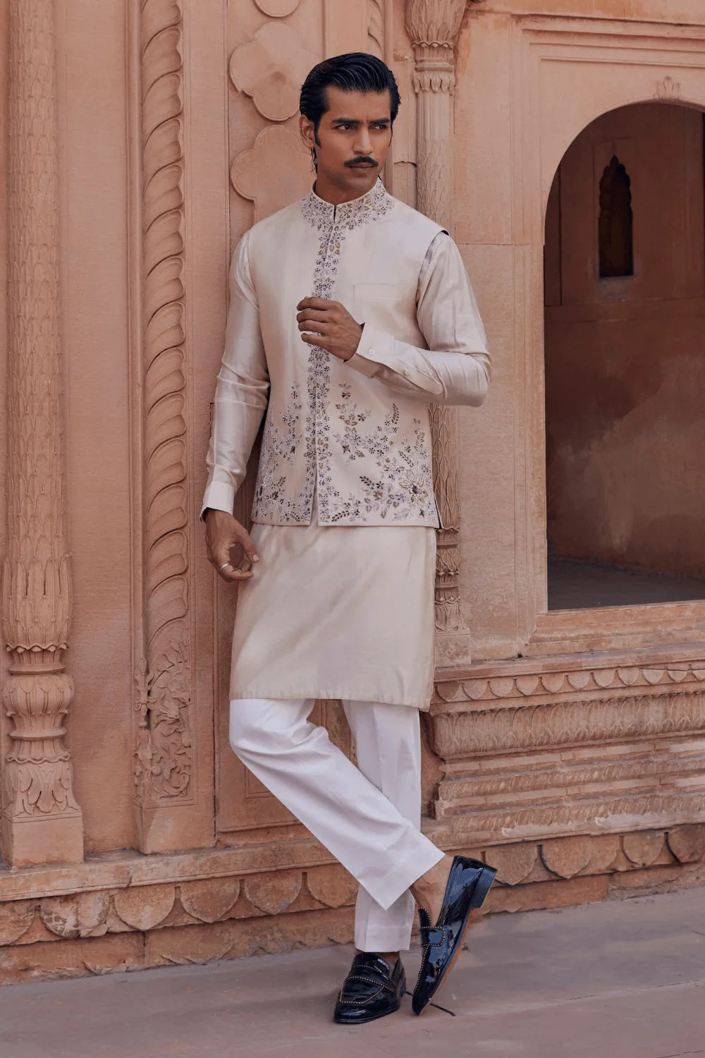 aaftab-ivory-chanderi-ensemble-in-gota-handwork-studio-bagechaa-3 - Studio Bagechaa