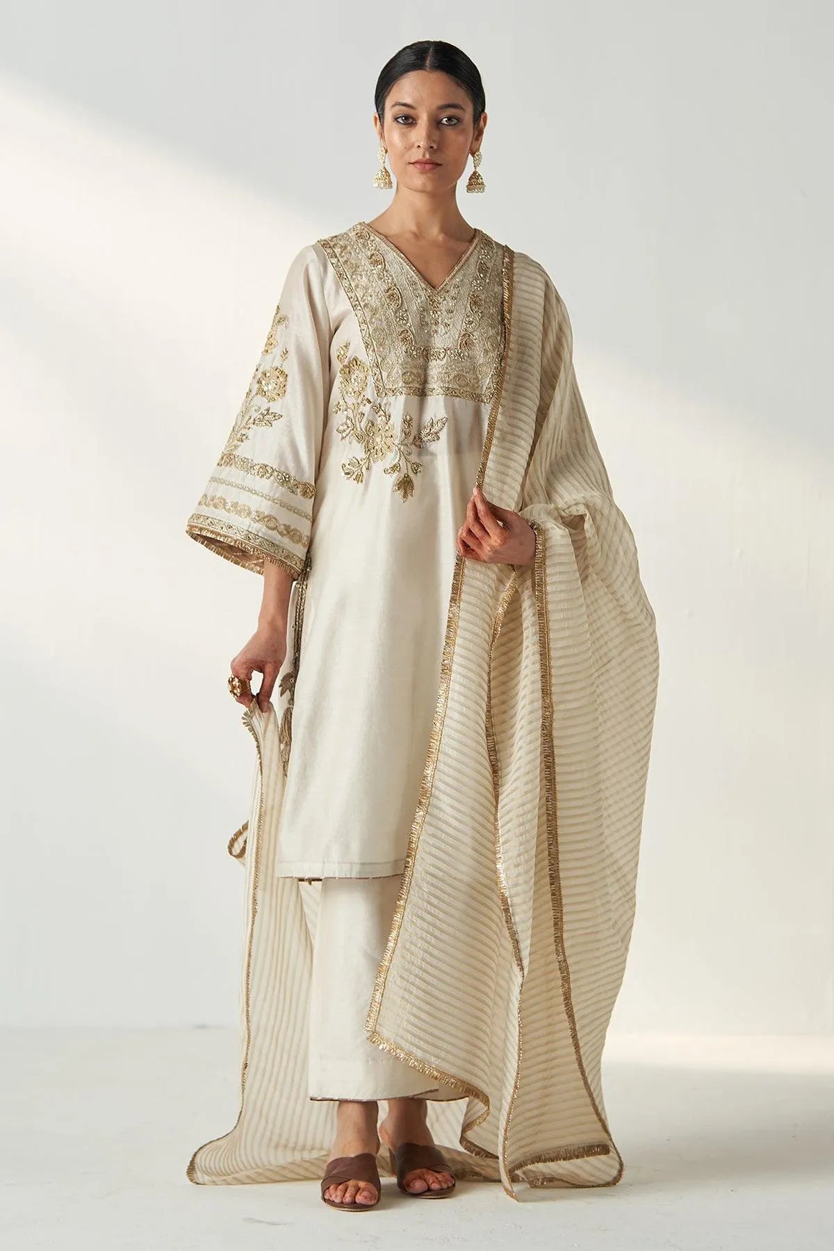 aakriti-and-anushka-in-roop-ivory-kurta-pant-set-studio-bagechaa-3 - Studio Bagechaa