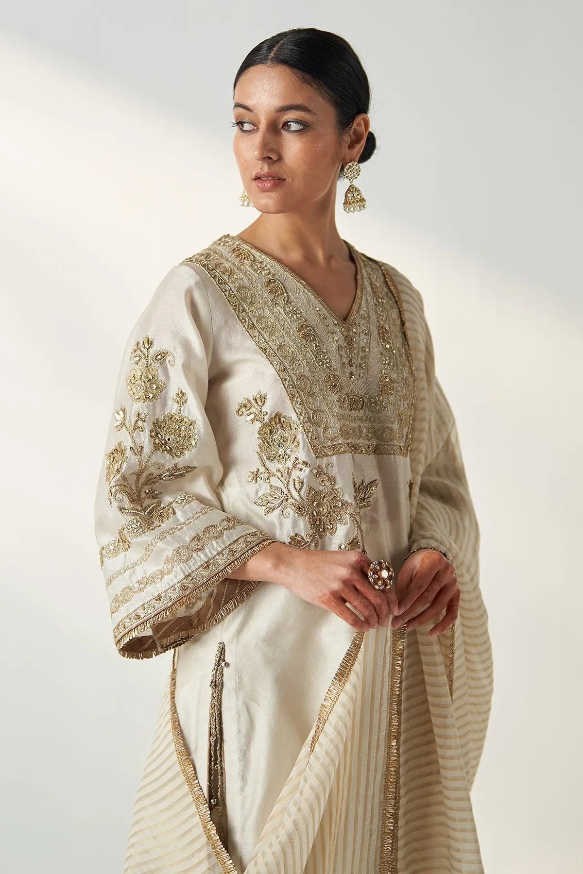 aakriti-and-anushka-in-roop-ivory-kurta-pant-set-studio-bagechaa-6 - Studio Bagechaa