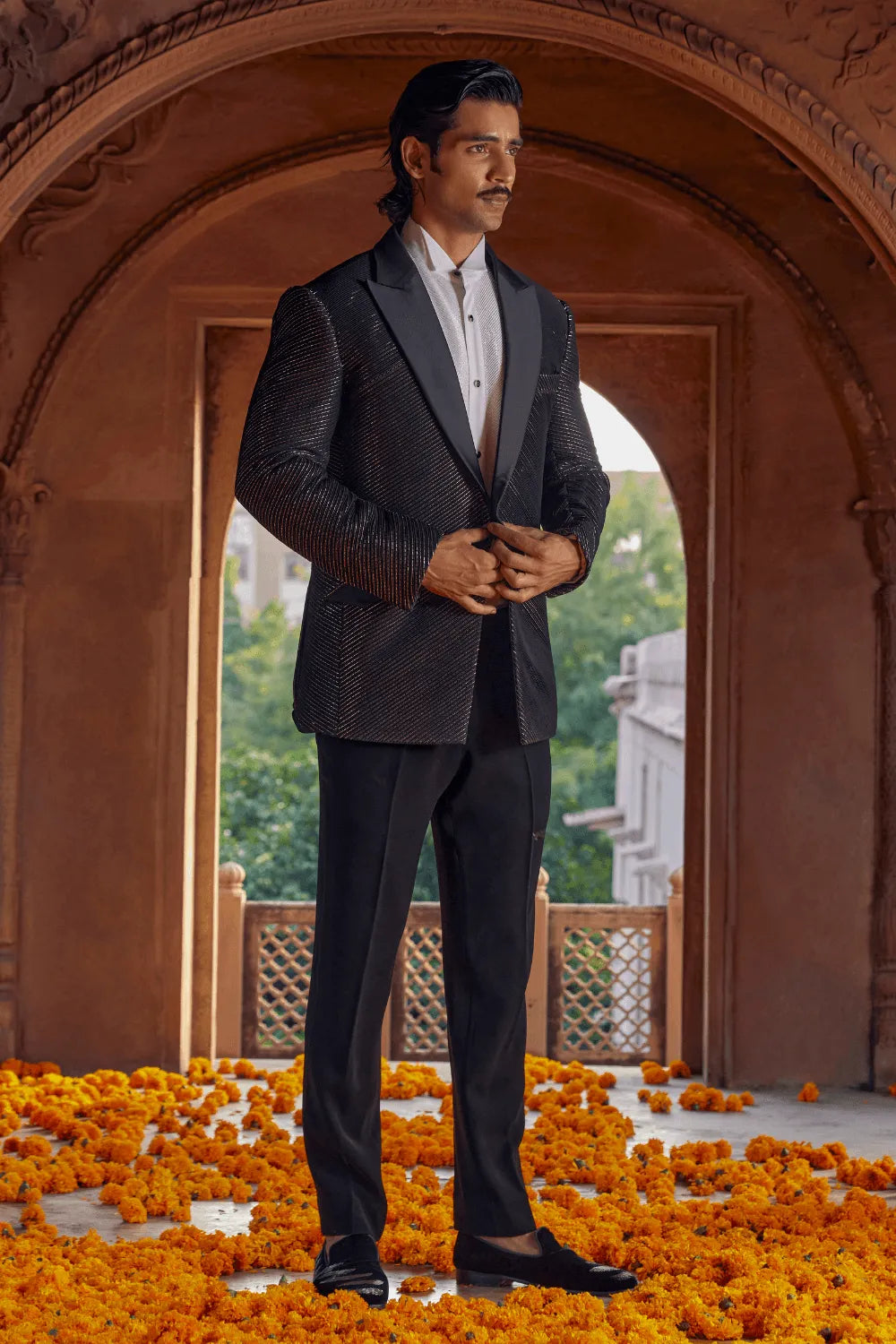 amber-chanderi-tuxedo-studio-bagechaa-3 - Studio Bagechaa