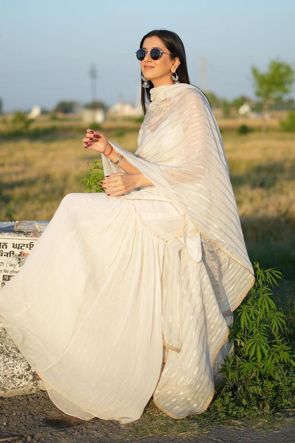 KARI MEHTA IN VANI IVORY SHIRT PANT SET - Studio Bagechaa