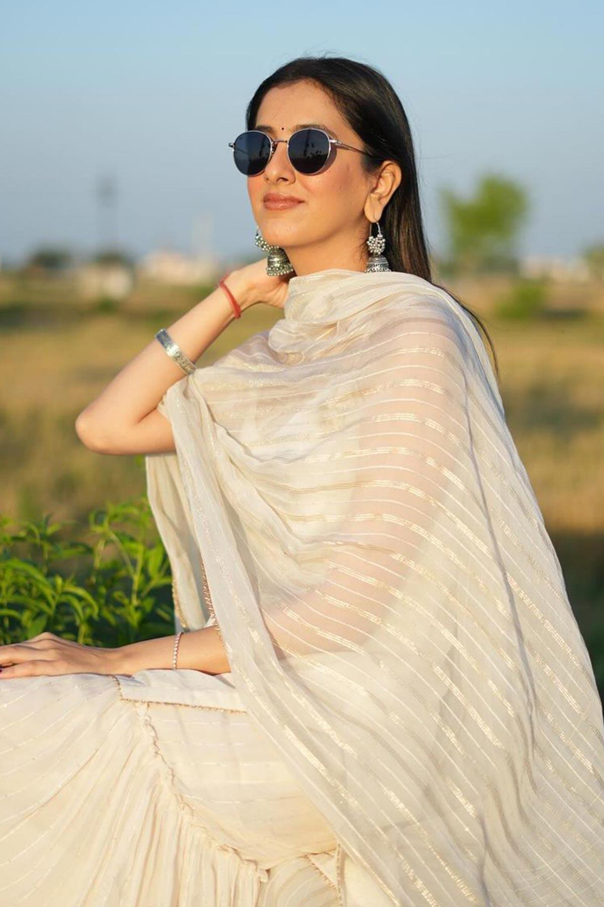 KARI MEHTA IN VANI IVORY SHIRT PANT SET - Studio Bagechaa