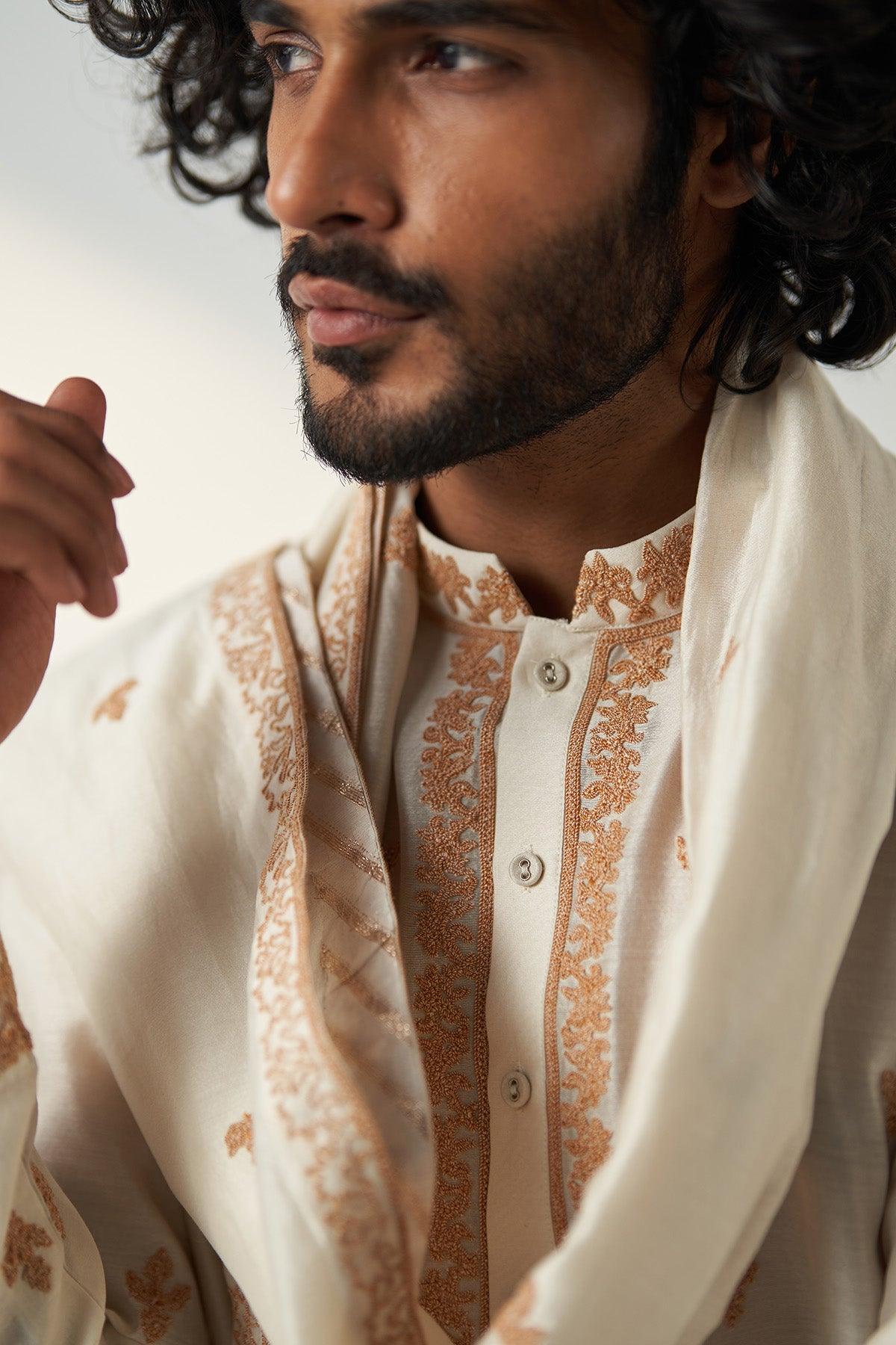 KHUSH KURTA PANT STOLE SET - Studio Bagechaa