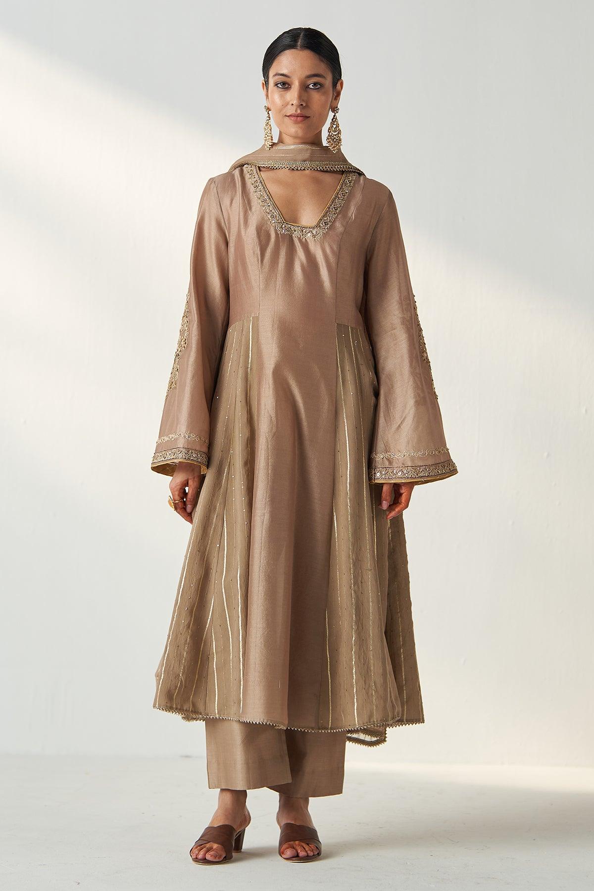 PALAK FAWN ANARKALI PANT SET - Studio Bagechaa