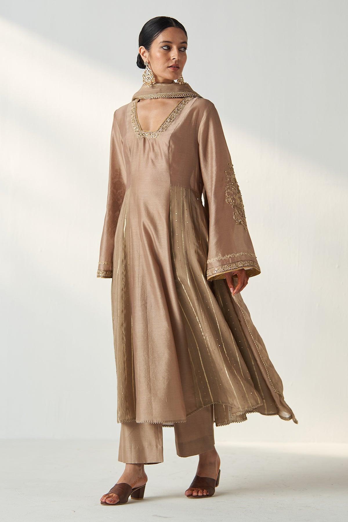 PALAK FAWN ANARKALI PANT SET - Studio Bagechaa