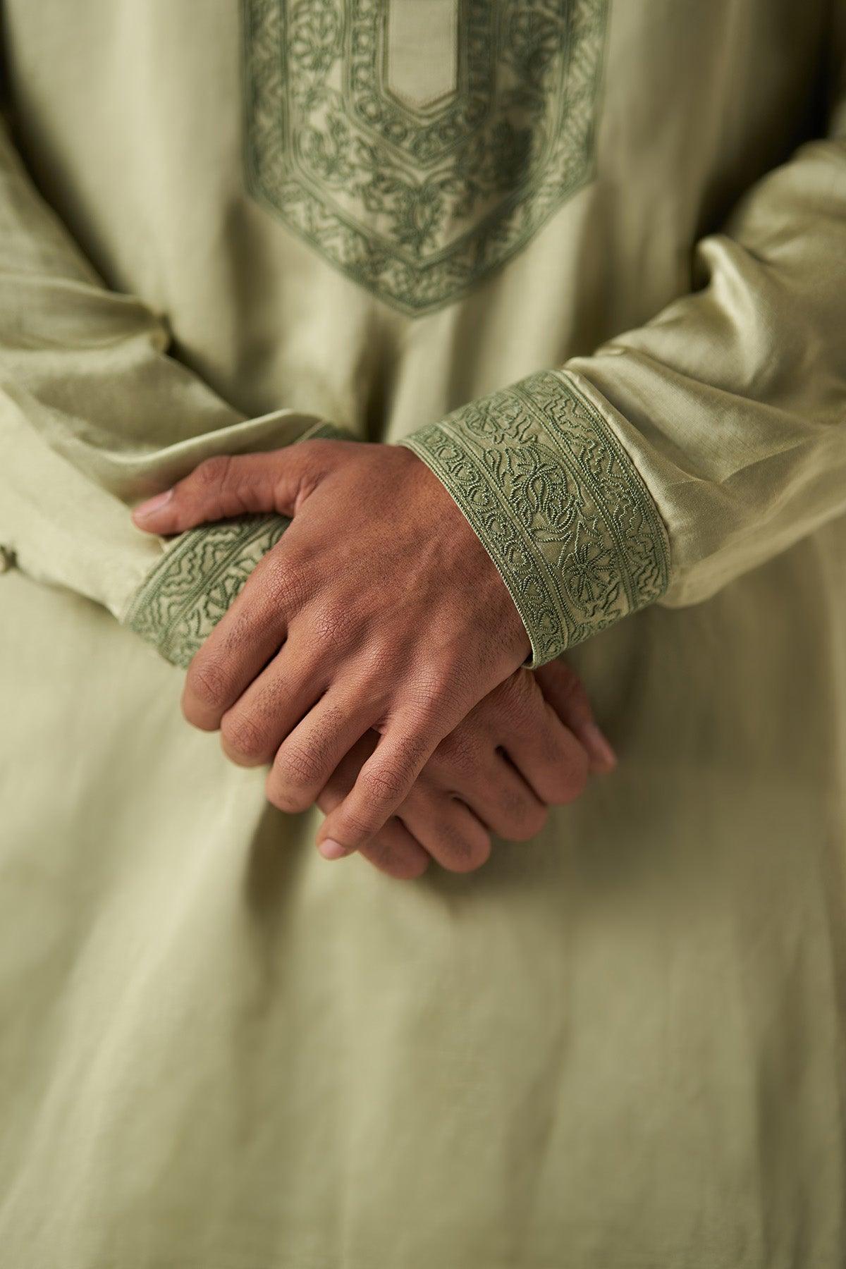 RIHAAN PATHANI SET - Studio Bagechaa