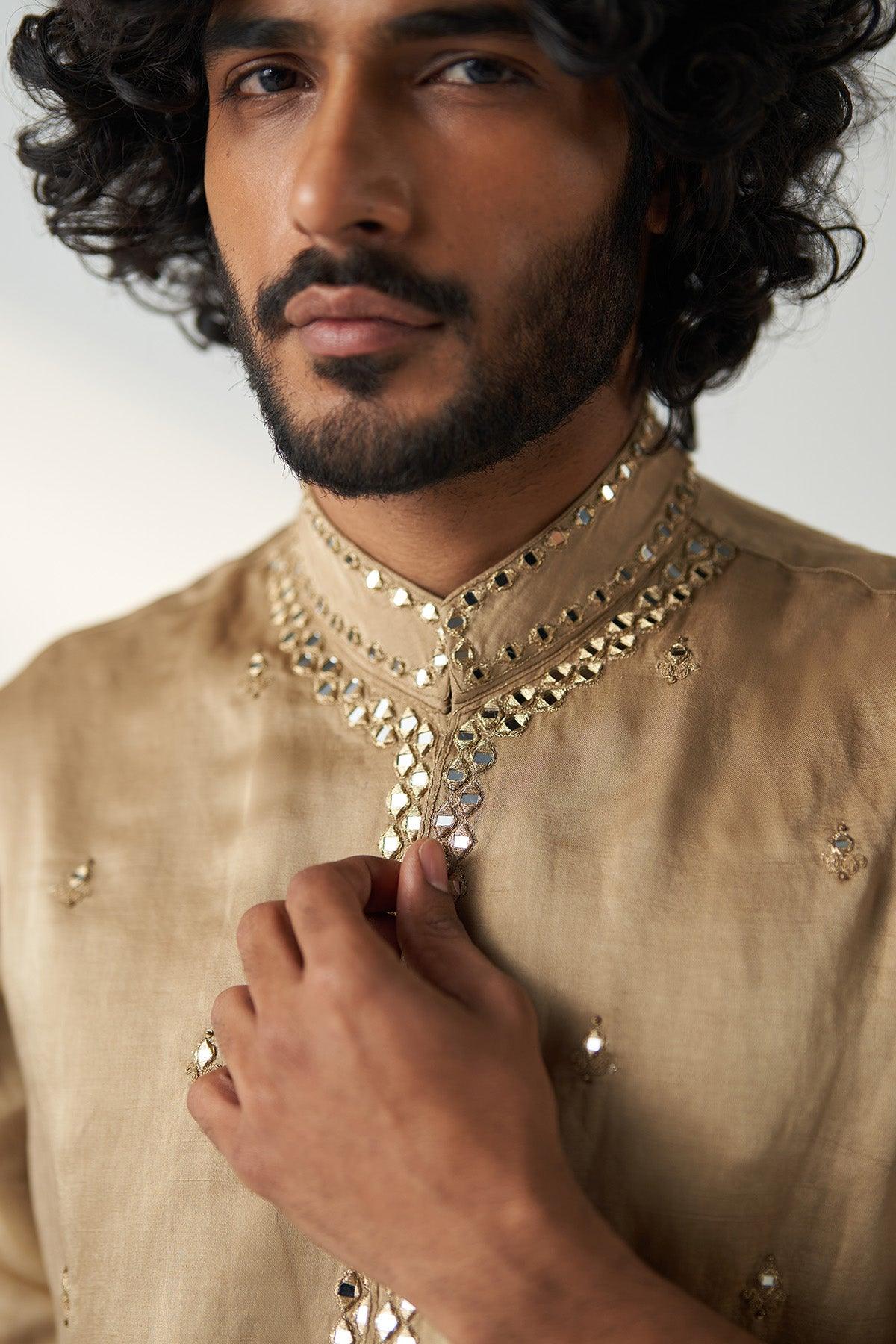 VIVAAN KURTA PANT STOLE SET - Studio Bagechaa