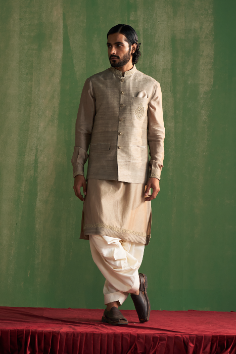 SAIRAJ GREY BUNDI SET