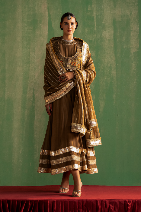 Itika Kamra in BHAVNA BROWN ANARKALI SET