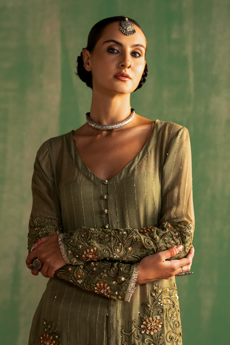 AADHIRA GREEN GHARARA SET