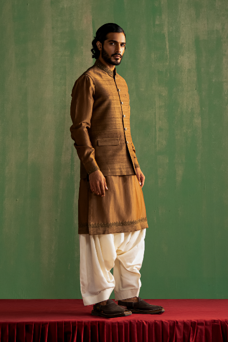 ZAVIAN BROWN BUNDI SET