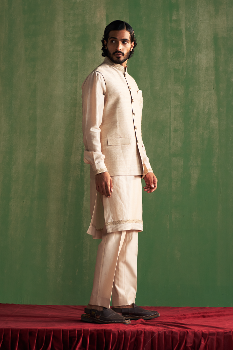 AARNIK BEIGE BUNDI SET