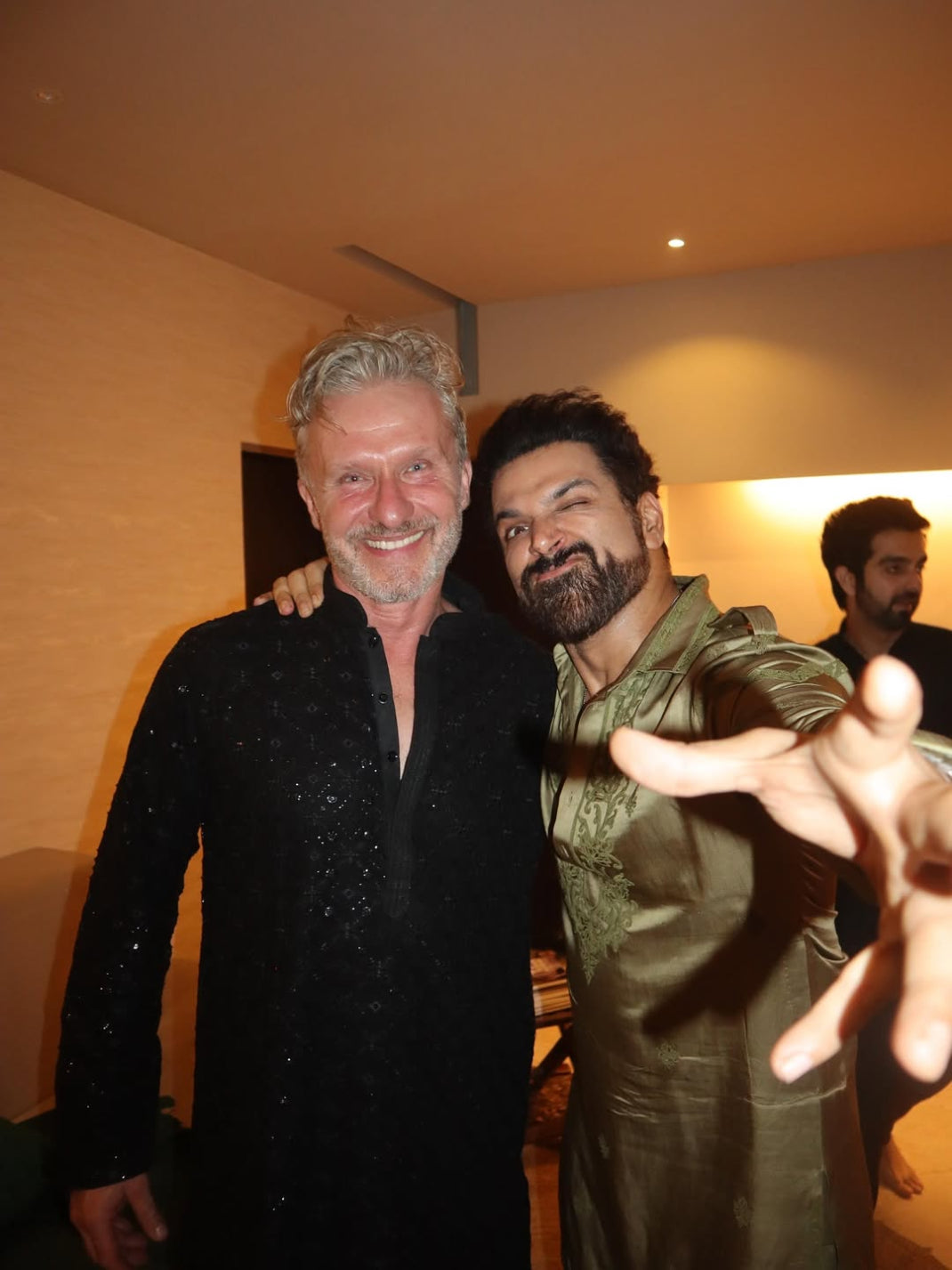 Ritwik In Faris Green Pathani Kurta Set