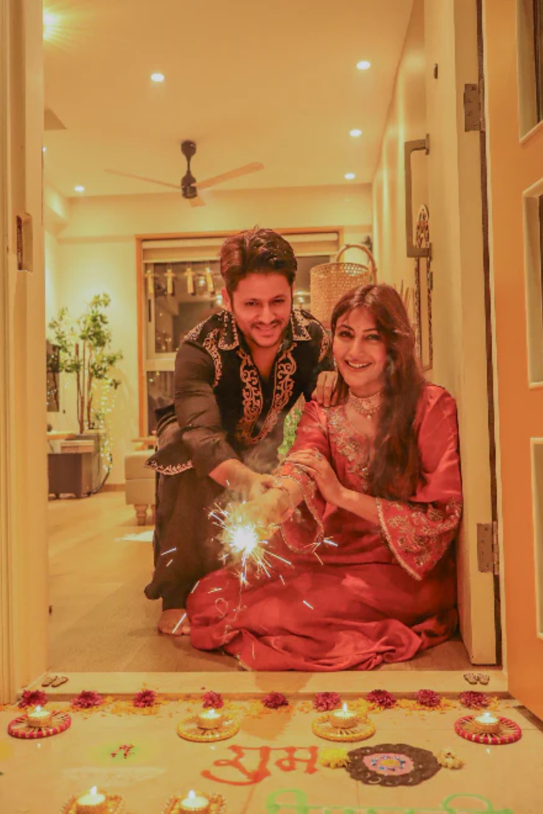 Karan Sharma In Wajad Black Pathani Kurta Set