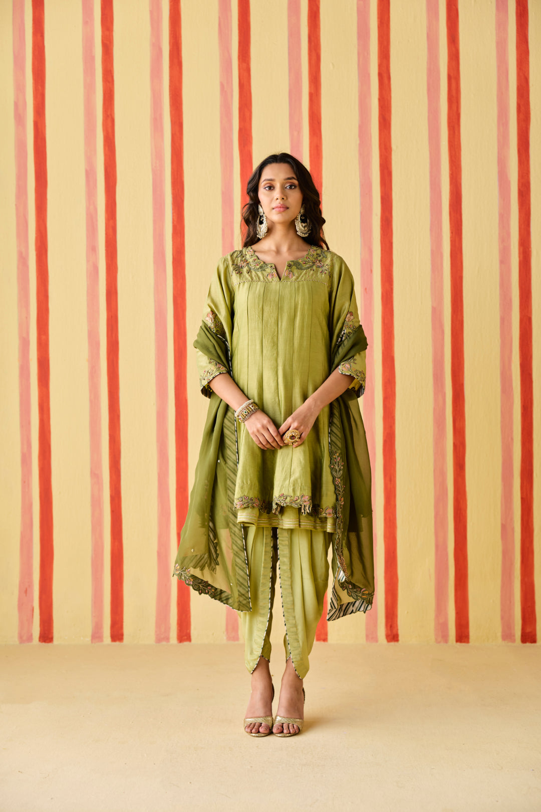 Ekanshi Green Kurta Set