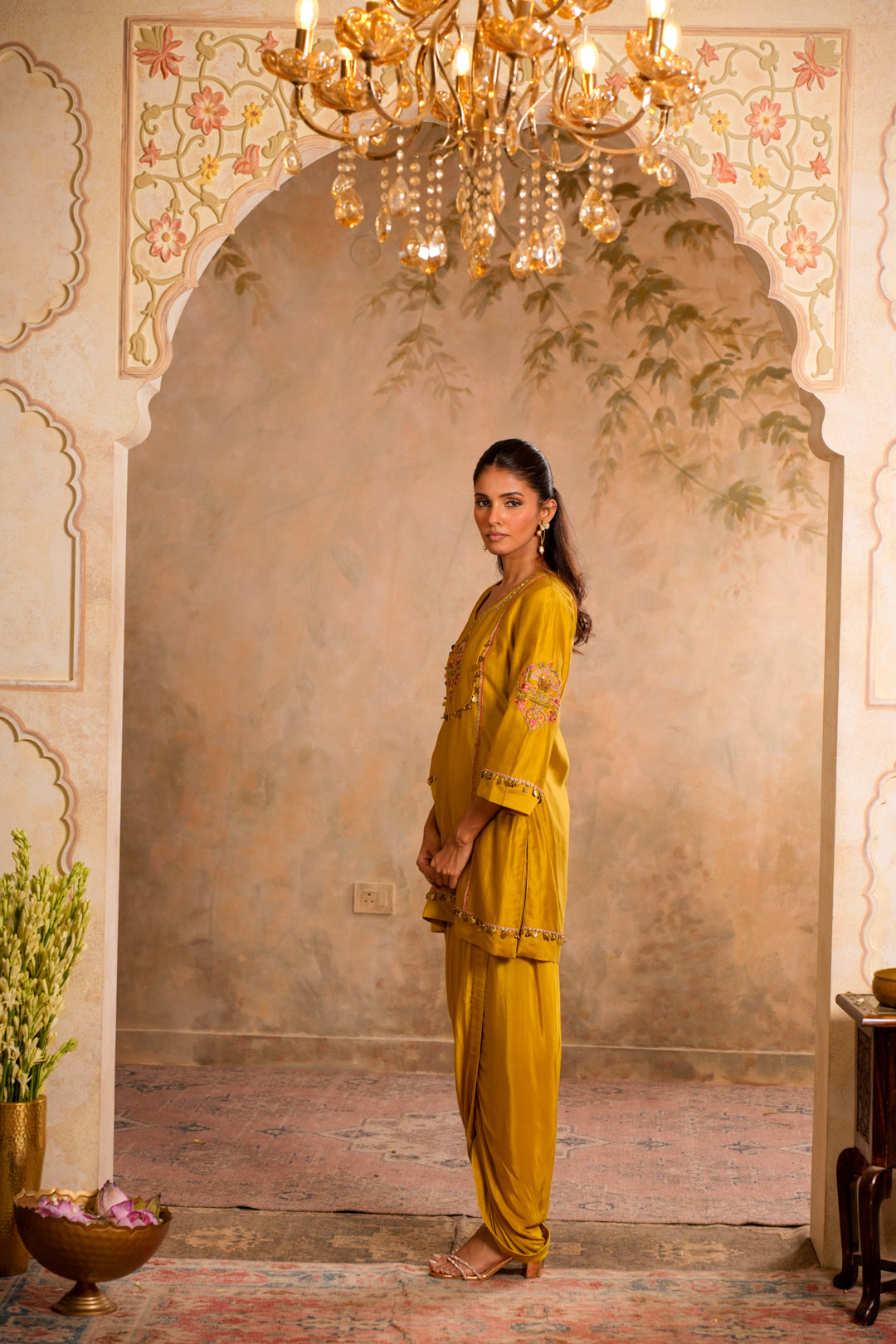 SIA GREENISH YELLOW INDO WESTERN SET