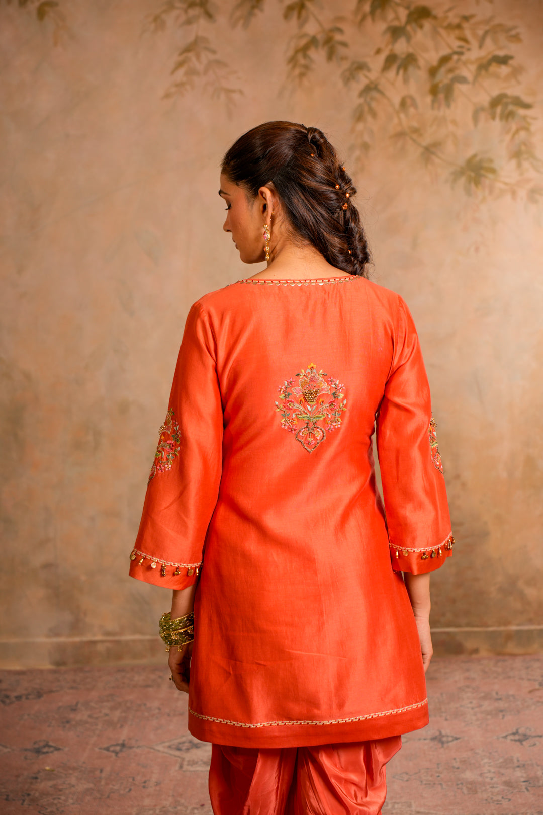 SIA PEACH ORANGE INDO WESTERN SET