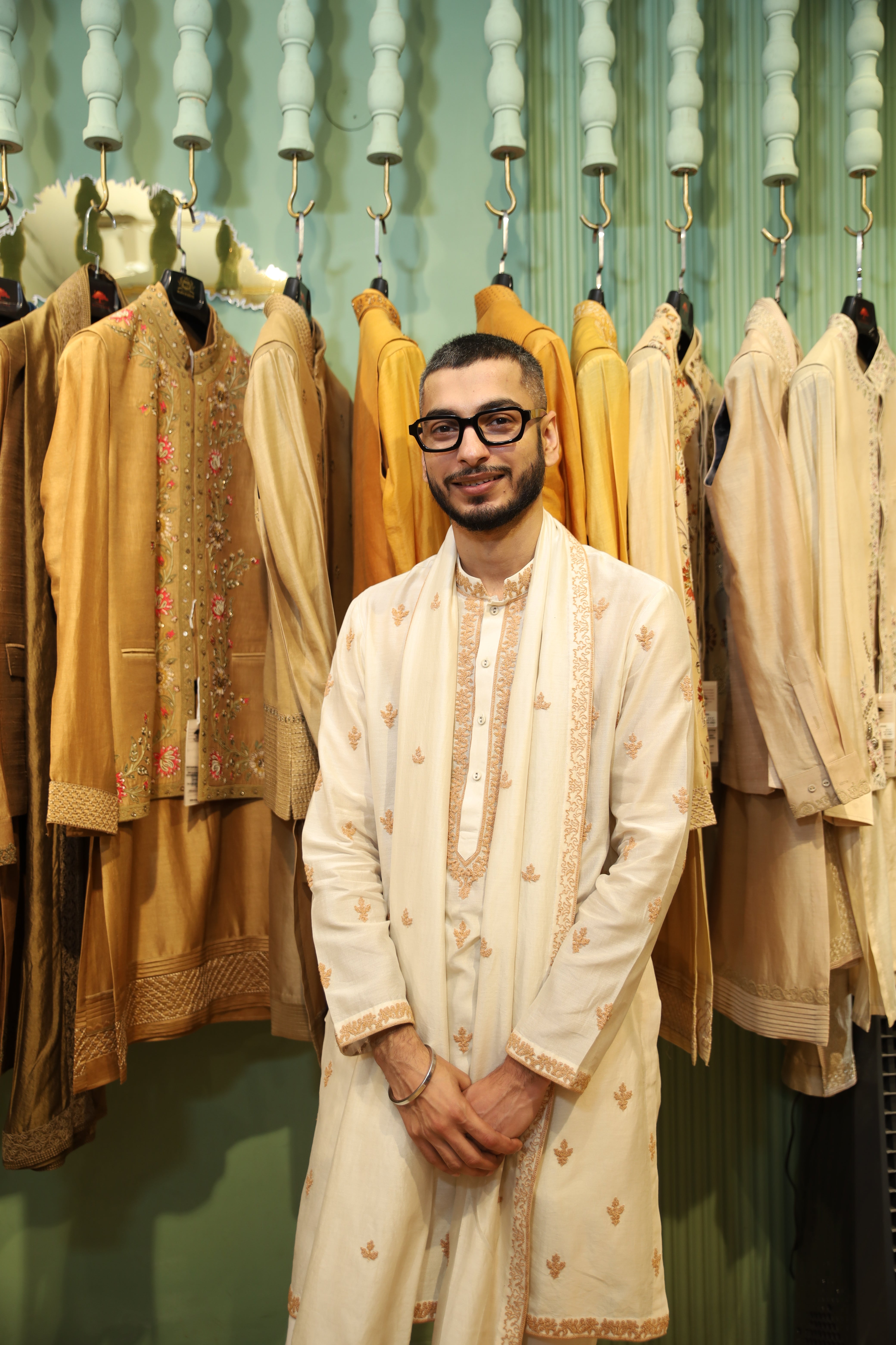 Bharat Kukreja In Khush Kurta Pant Stole Set
