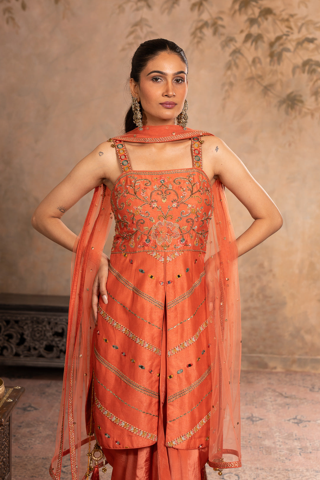 JUHI PEACH ORANGE INDO WESTERN SET