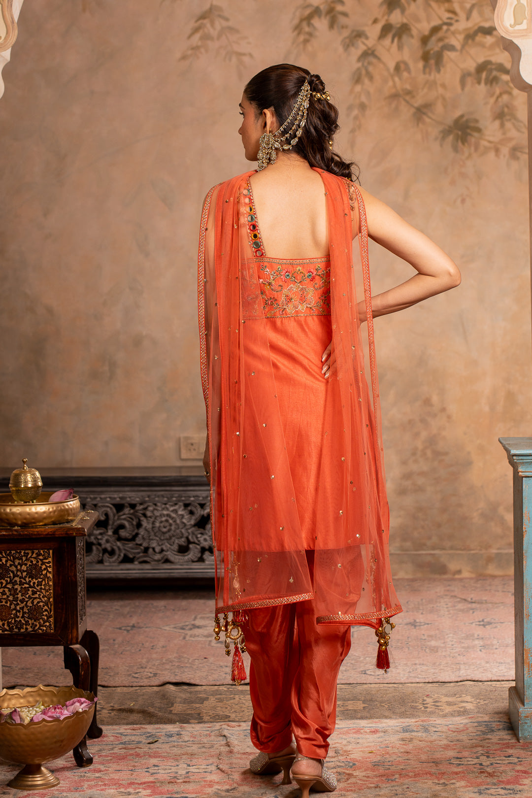 JUHI PEACH ORANGE INDO WESTERN SET