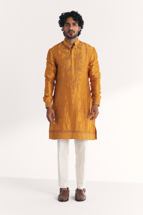 Qamar Mustard Kurta Set