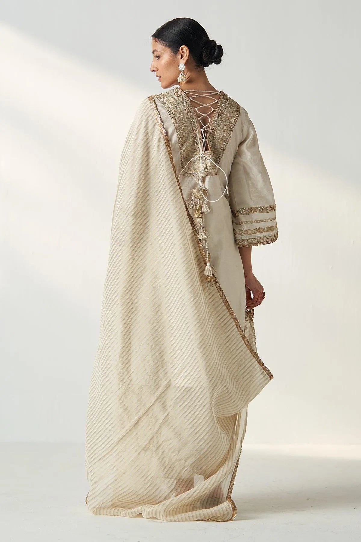 aakriti-and-anushka-in-roop-ivory-kurta-pant-set-studio-bagechaa-5 - Studio Bagechaa