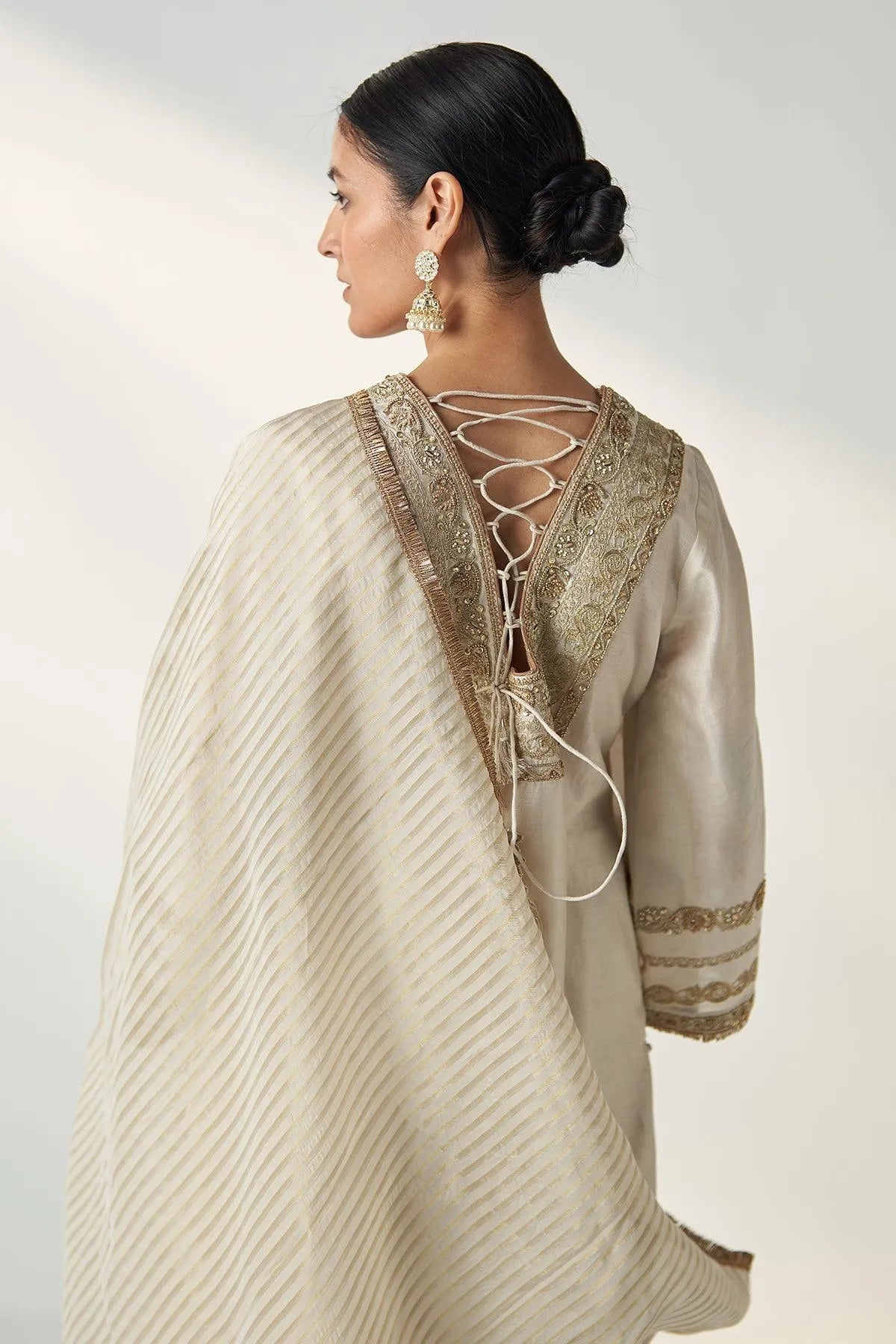 aakriti-and-anushka-in-roop-ivory-kurta-pant-set-studio-bagechaa-7 - Studio Bagechaa
