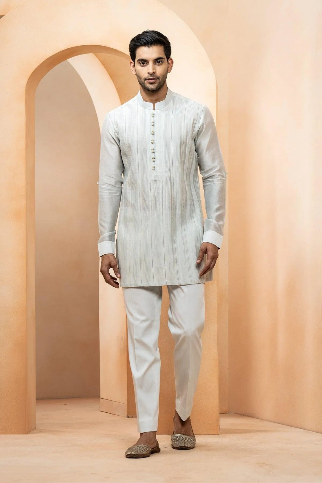 ajal-chanderi-kurta-pant-set-with-zari-work-studio-bagechaa-1 - Studio Bagechaa