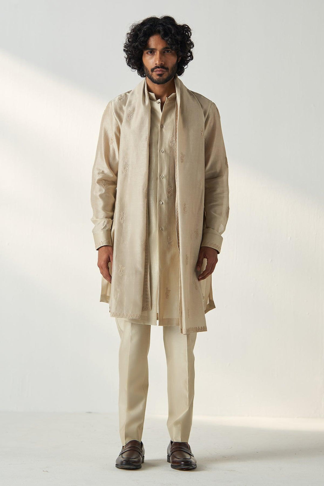ARYAN KURTA PANT STOLE SET - Studio Bagechaa