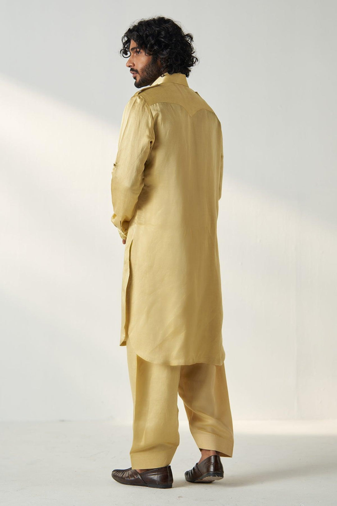 DEEP PATHANI SET - Studio Bagechaa