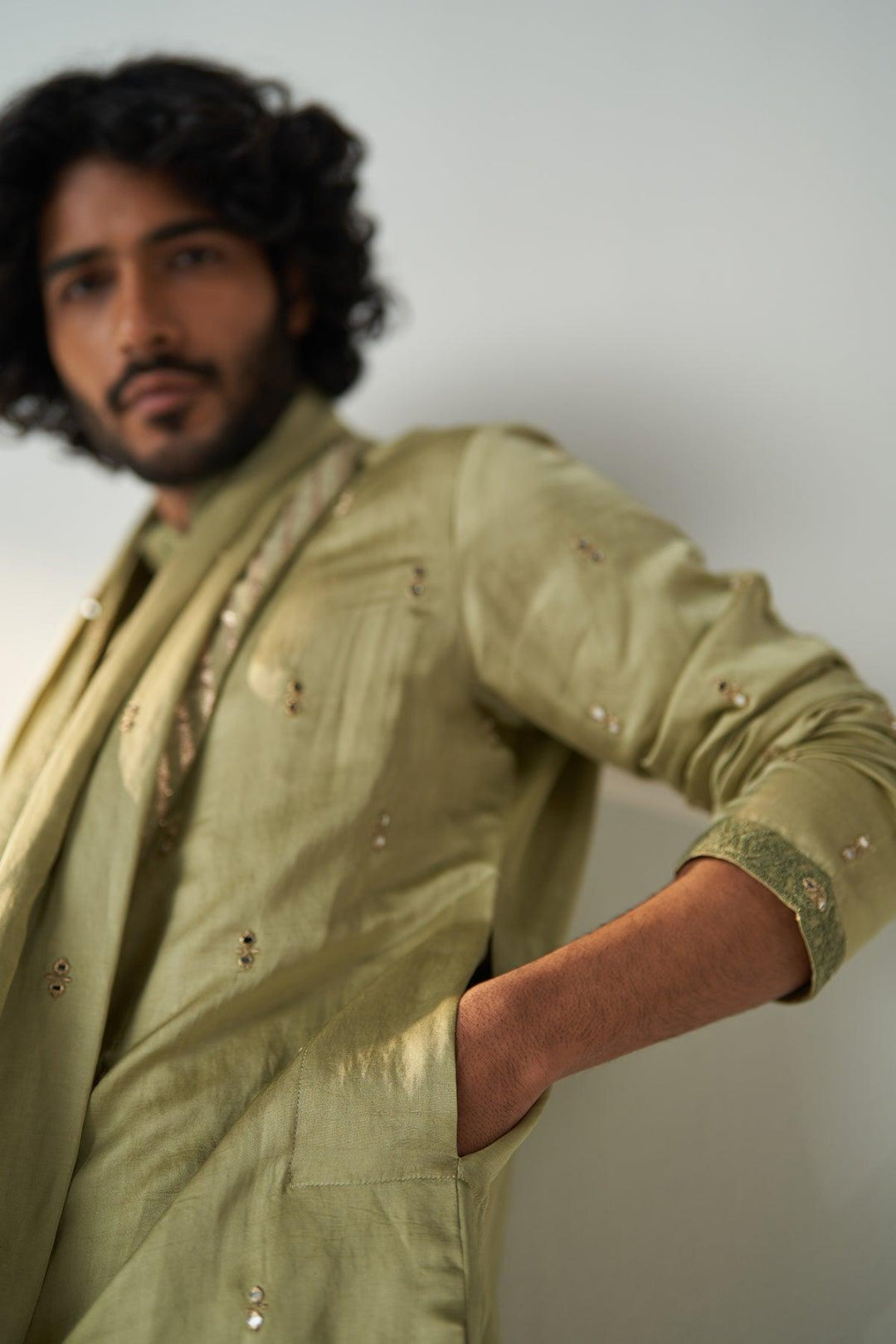 NAYAAN KURTA PANT STOLE SET - Studio Bagechaa