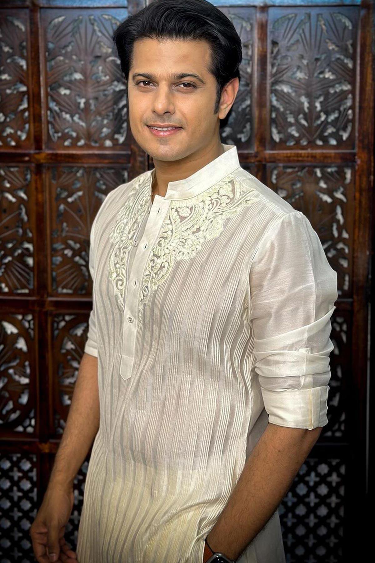 NEIL BHATT IN AJAL COORD SET - Studio Bagechaa