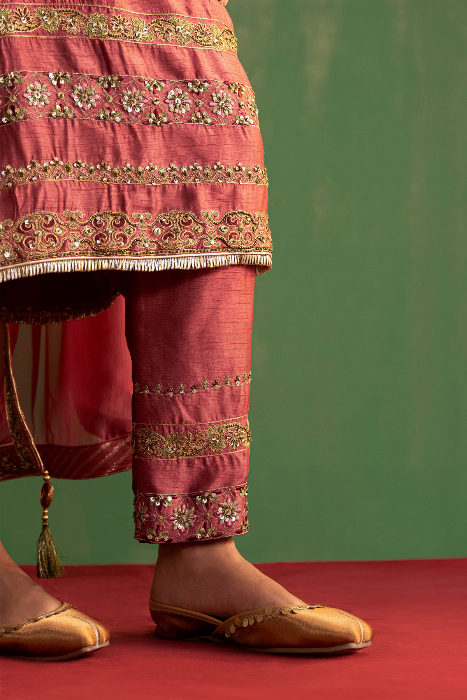 AKANSHA MAUVE PINK KURTA PANT SET